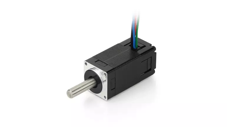 Small stepper motor with NEMA 6 flange